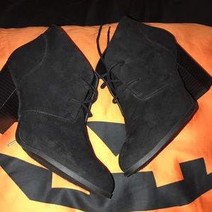 Ankle boots